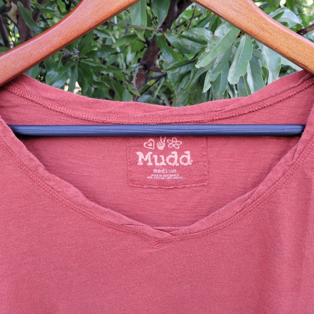 Mudd Ladies Rust Long Sleeve Lightweight Tshirt Medium - Picture 4 of 8